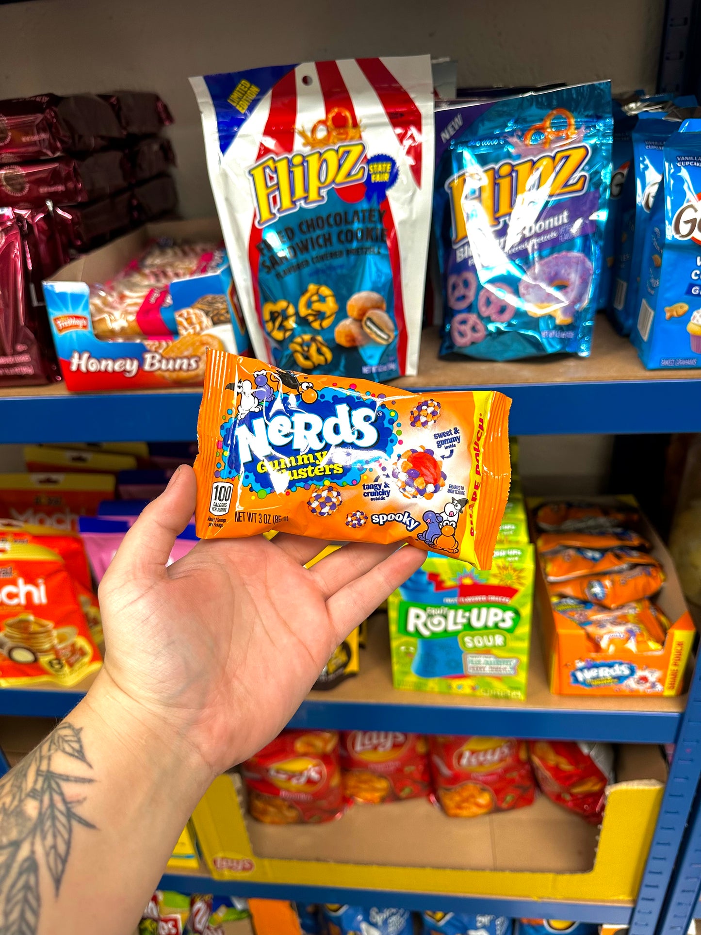 Nerds Halloween Spooky Gummy Clusters Share Pouch 85g USA