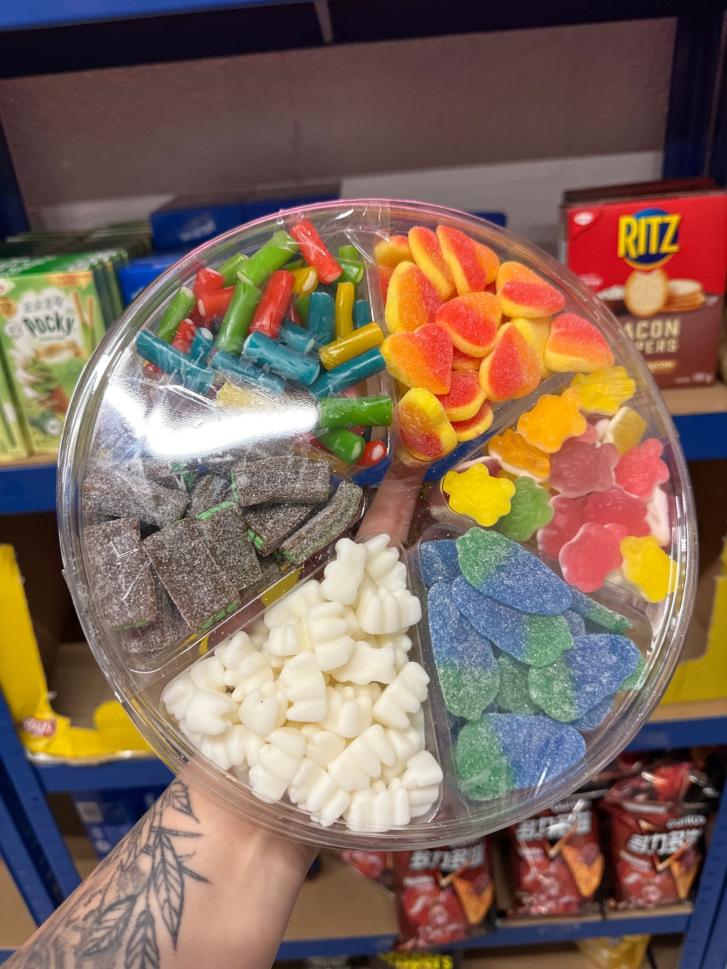 6 section sweet platter