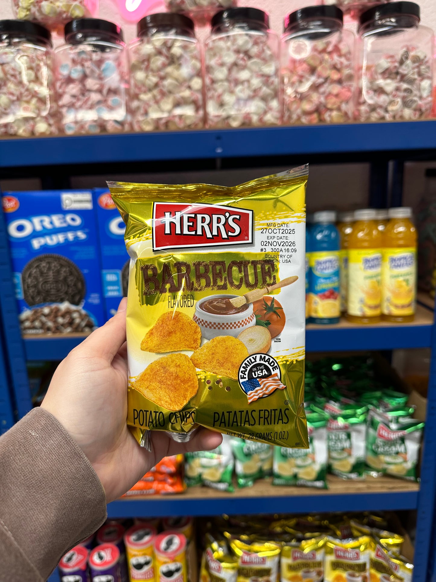 Herr’s Barbecue Potato Chips (28g) - USA