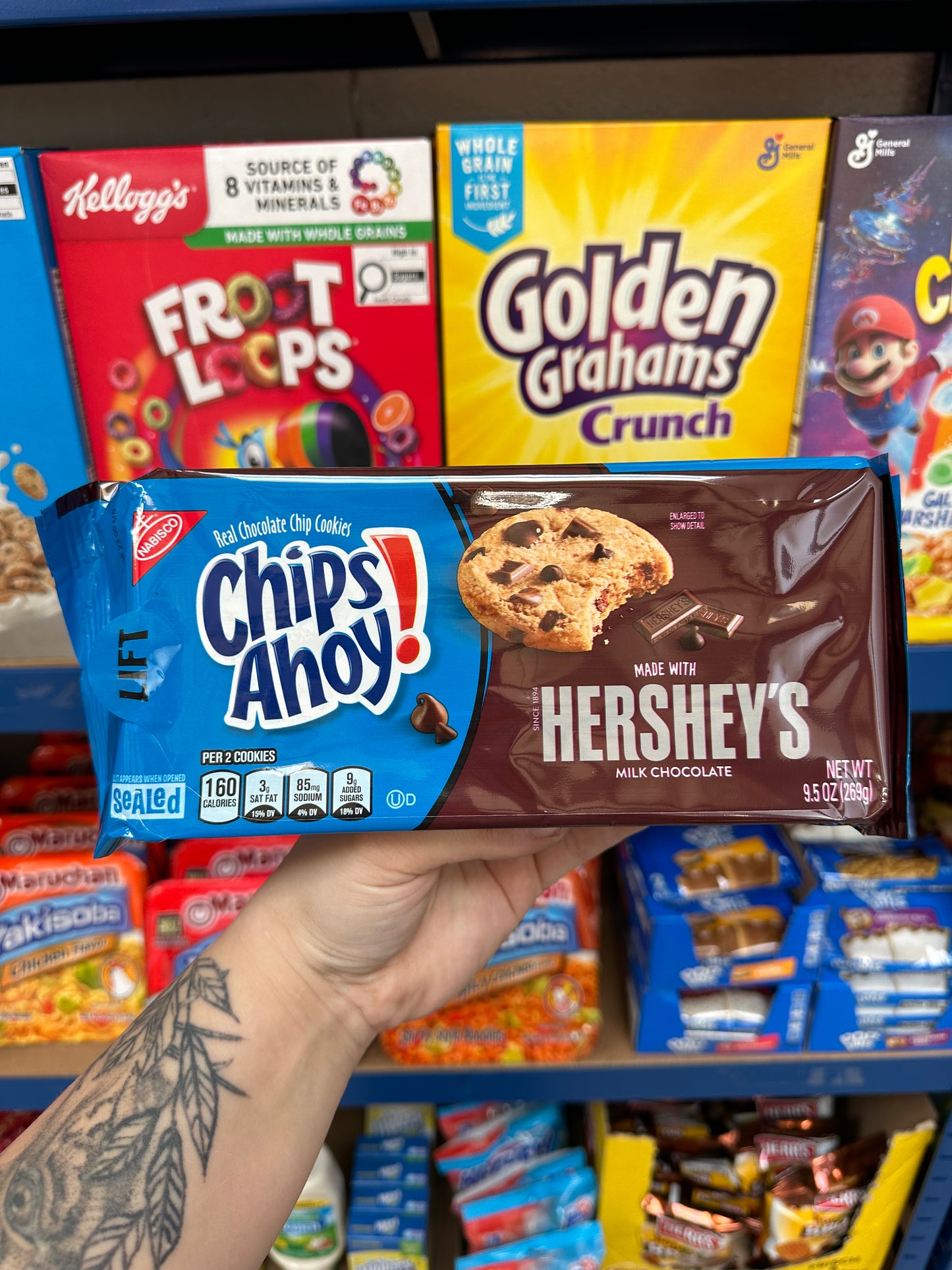 Chips Ahoy w/Hershey's Chocolate Chip Cookies 9.5oz (268g)