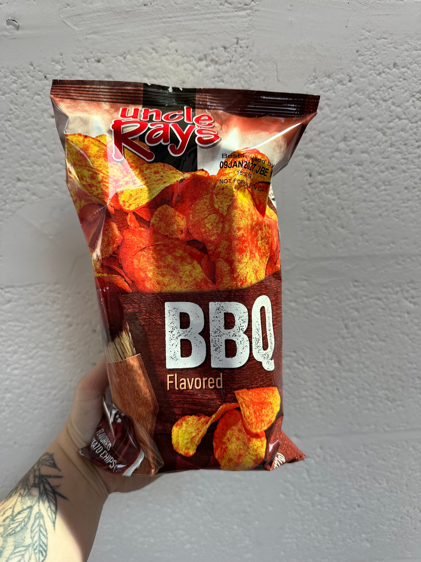 Uncle Ray's BBQ Potato Chips  127.5g
