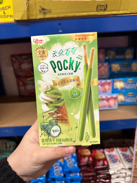 Glico Cloudy Pocky Matcha Vanilla Ice Cream Flavour - Chinese