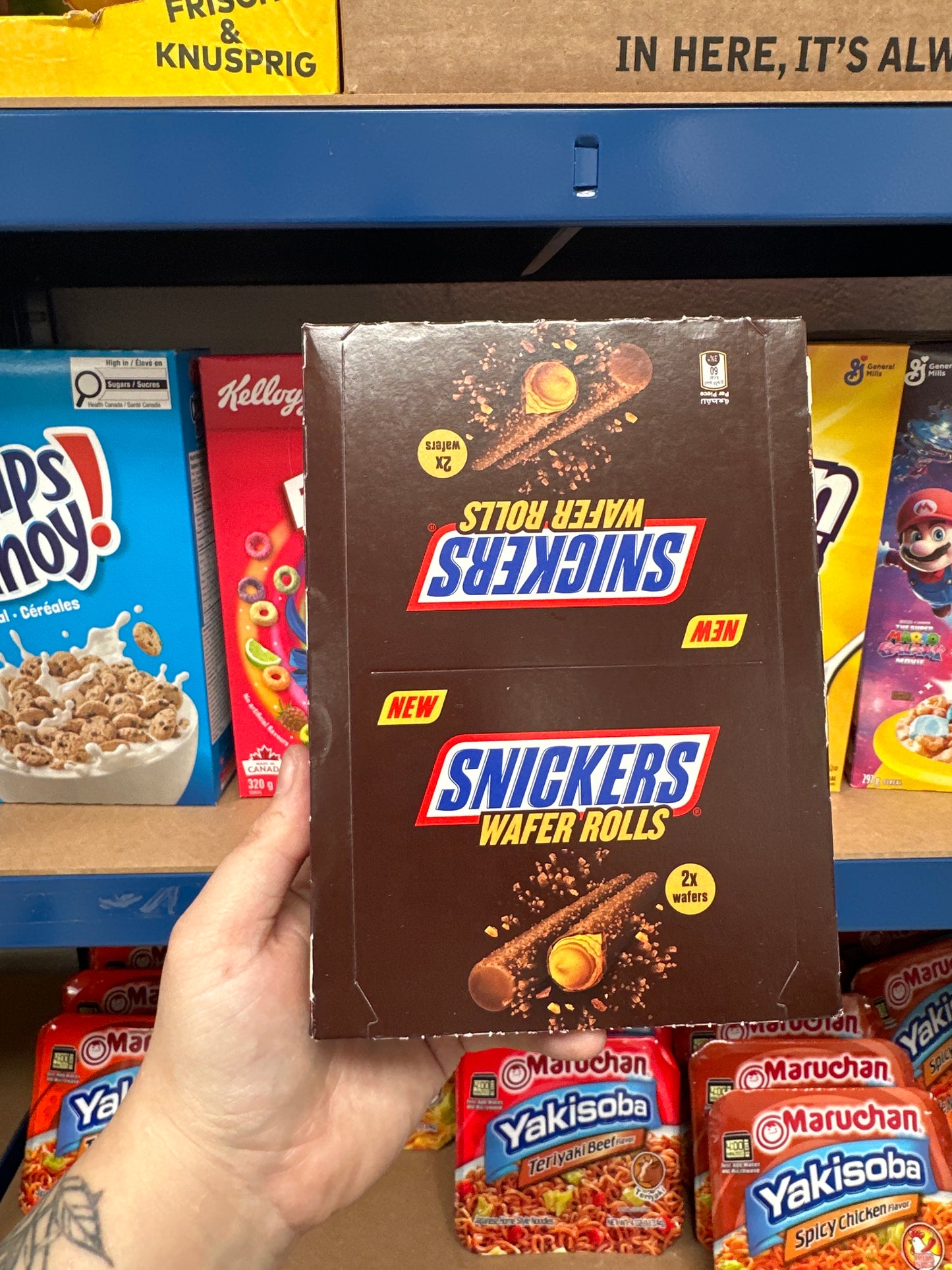 Snickers Wafer Rolls (12)