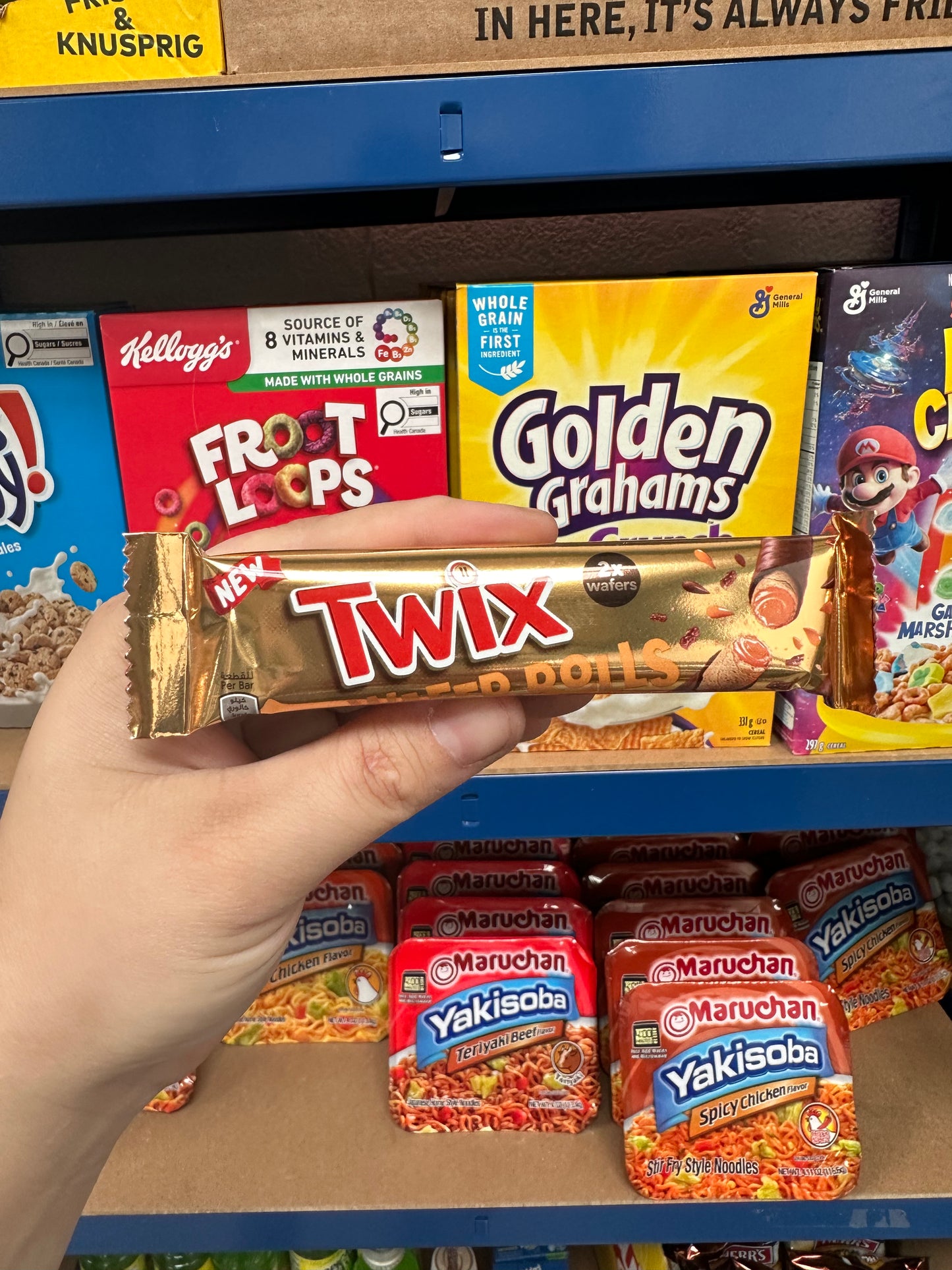Twix Wafer Roll (1)