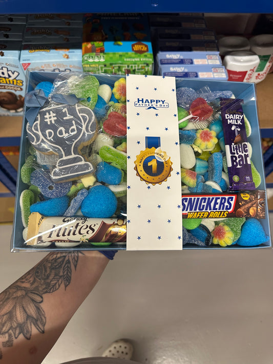 Fathers Day Mega Munch Box & Greetings Card